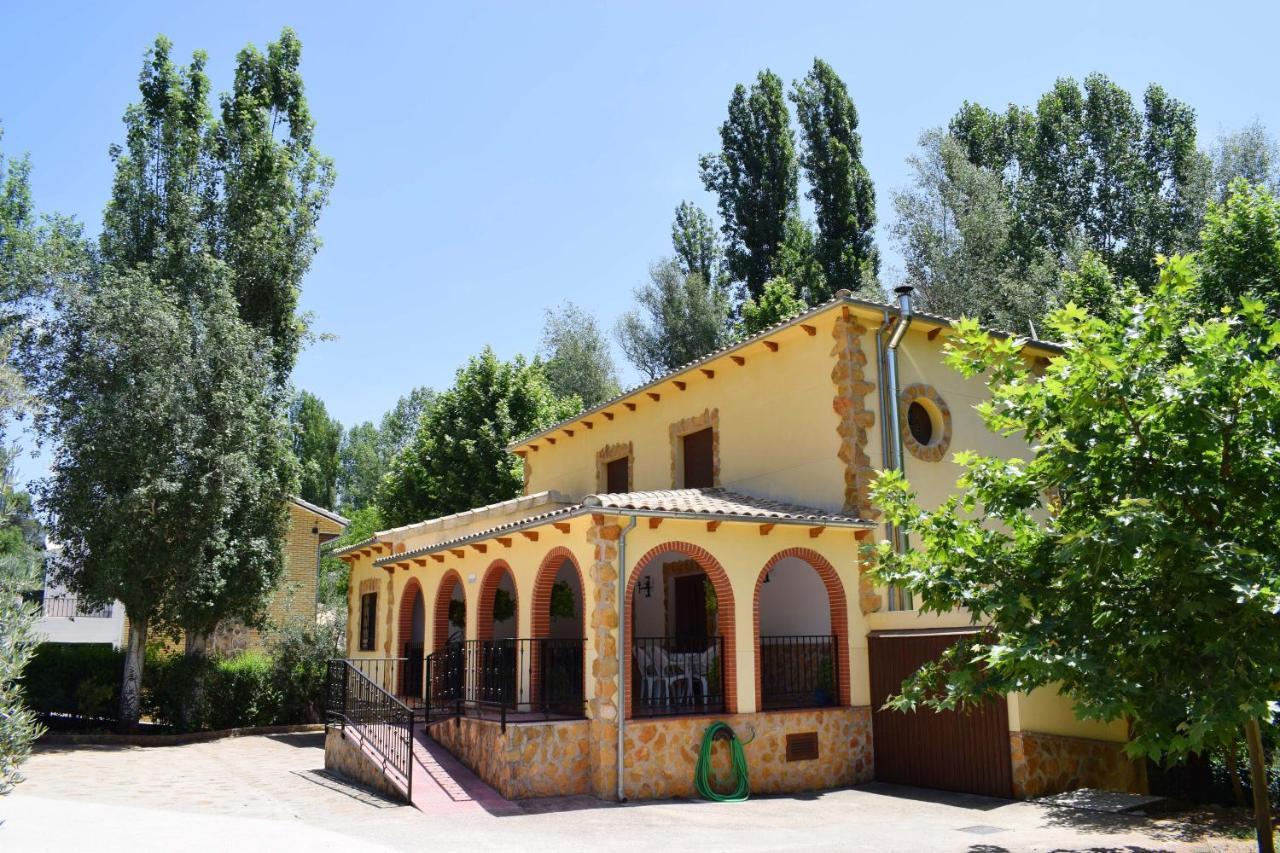 Casa Rural Ruiz Hernando Holiday home Villanueva Del Arzobispo