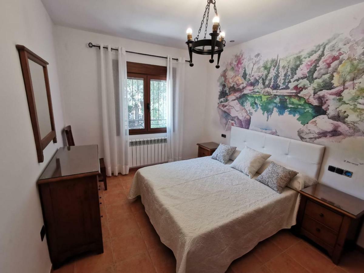 Holiday home Casa Rural Ruiz Hernando *